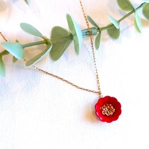 Unique Flower pendant necklace. Handmade.